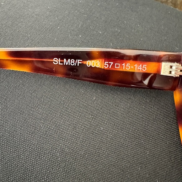 Yves Saint Laurent Tortoiseshell 56mm Gradiant Sunglasses - Picture 9 of 9